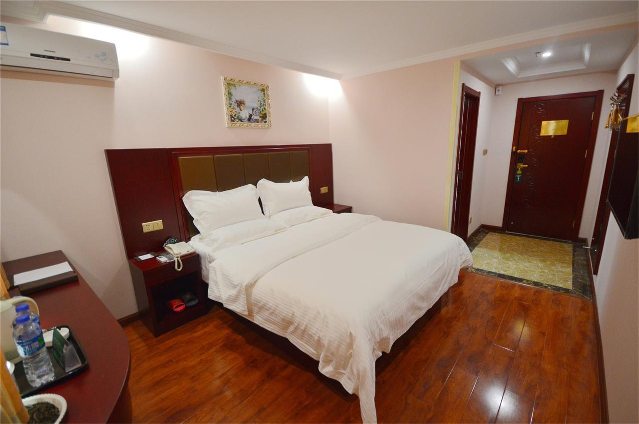 Greentree Inn Shanghai Gucun Park Express Hotel Exteriér fotografie
